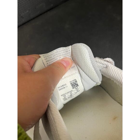 Saucony Hornet Women's 8.5 White Gray S60538-11 Suede Athletic Sneakers Classuc - Picture 7 of 7